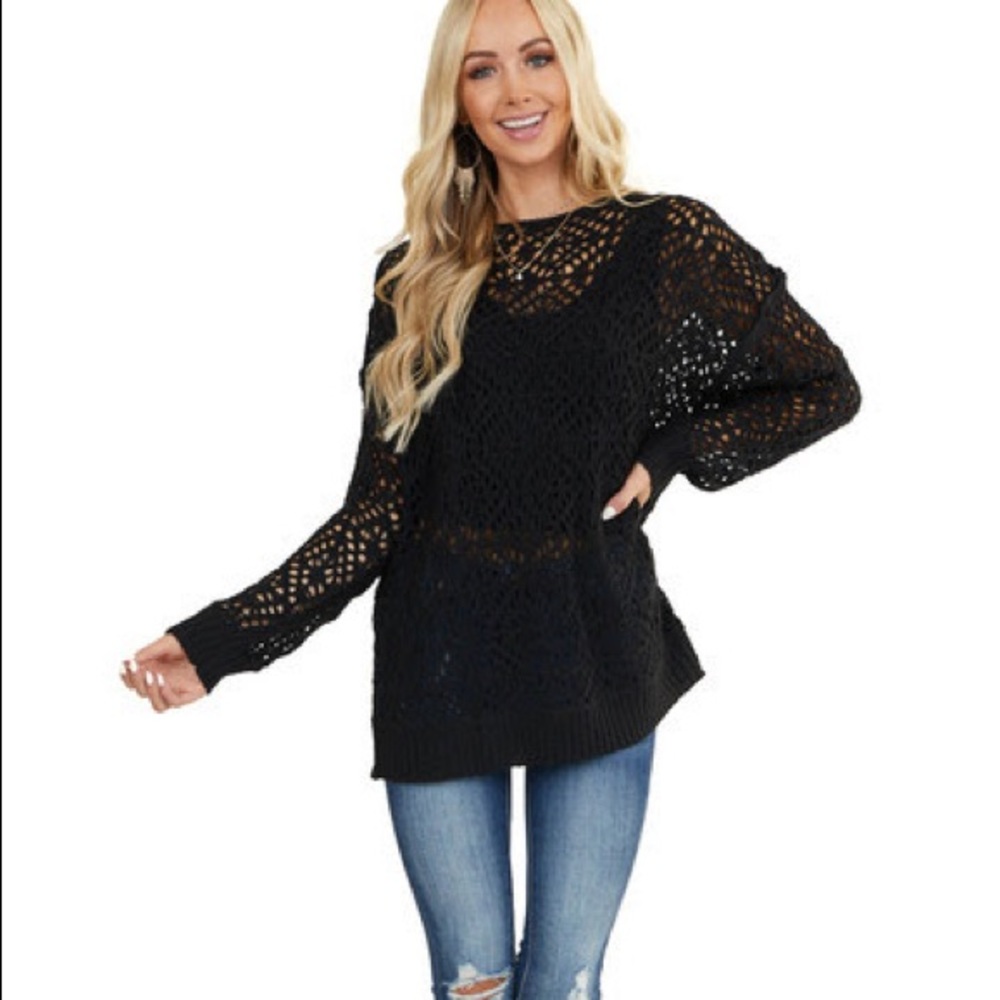 Black Pointelle Sheer Lightweight Long Sleeve Sweater Top
Size:	M